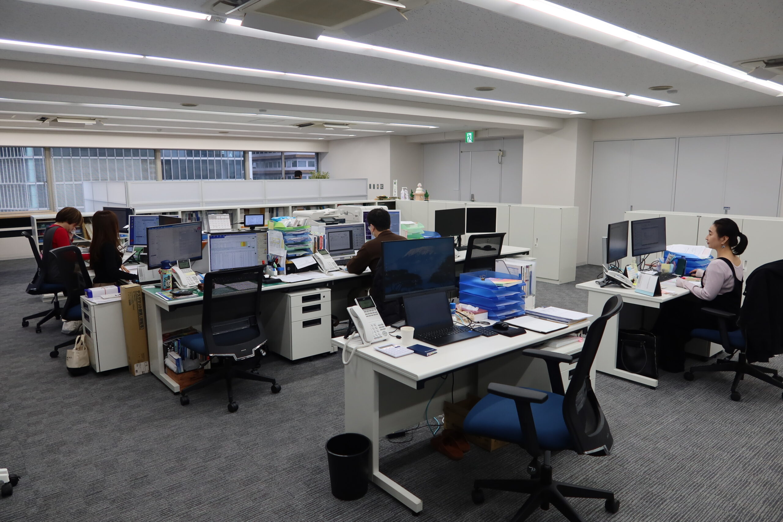 社内風景